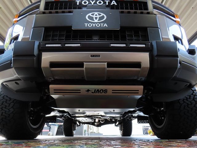 LANDCRUISER 250