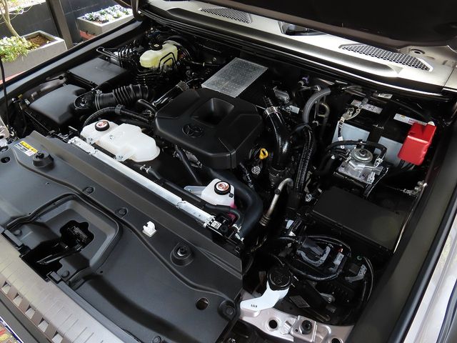 LANDCRUISER 250