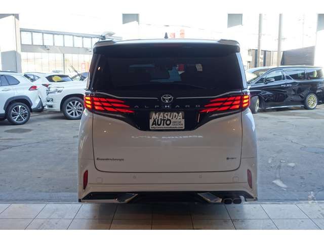 ALPHARD hybrid
