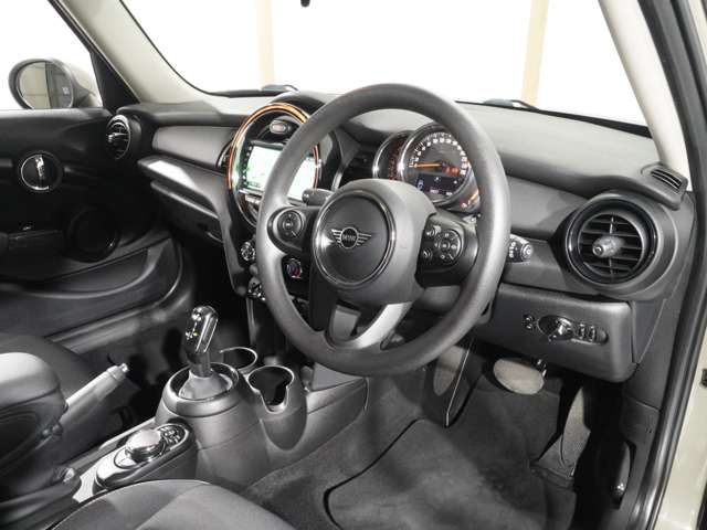 MINI ONE 5DOOR