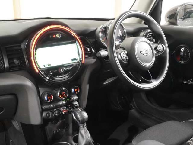 BMW MINI COOPER SD 5DOOR