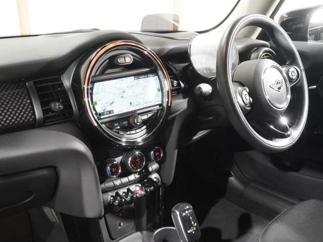 MINI COOPER SD
