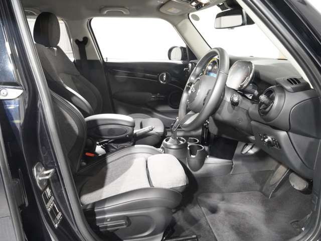 MINI COOPER D 5DOOR