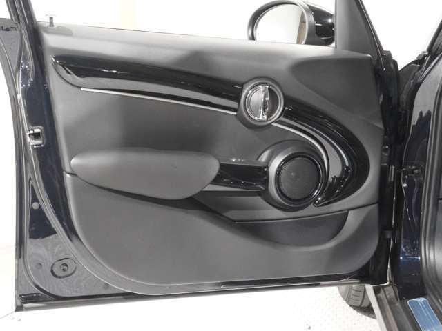 MINI COOPER D 5DOOR