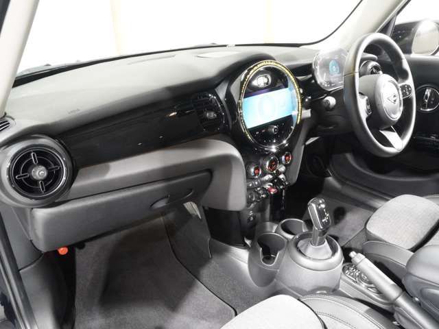 MINI COOPER D 5DOOR