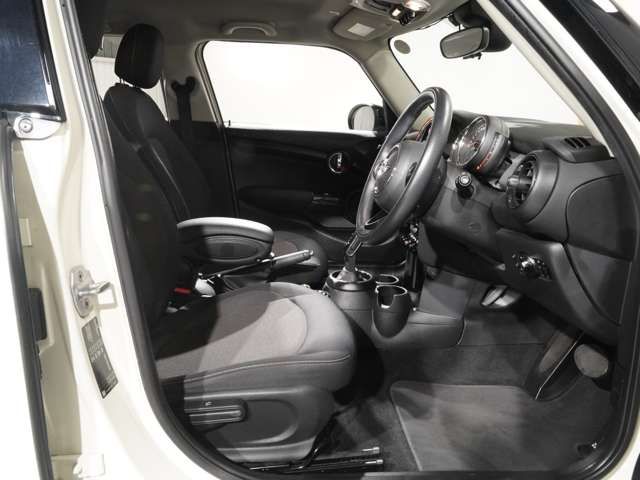 MINI COOPER D 5DOOR