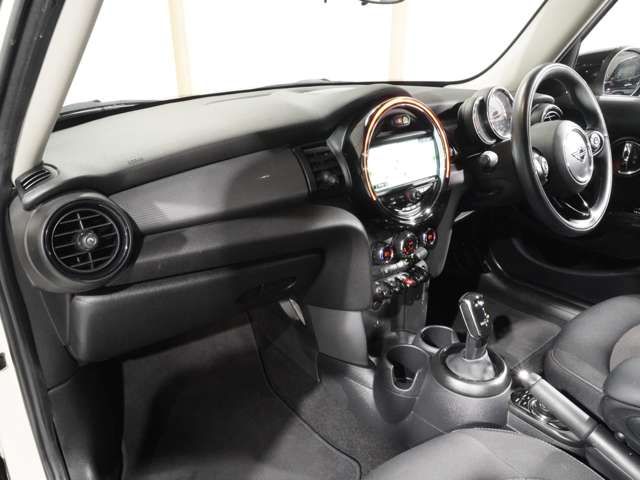 MINI COOPER D 5DOOR