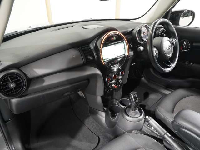 MINI COOPER 5DOOR