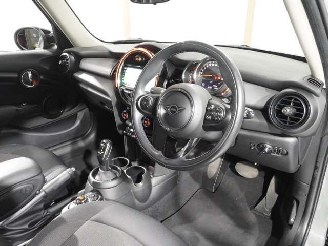 MINI COOPER 5DOOR
