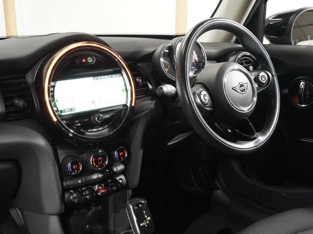 MINI COOPER 5DOOR