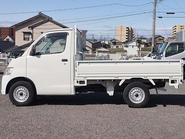 LITEACE truck 2WD