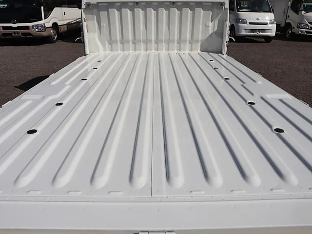 LITEACE truck 2WD