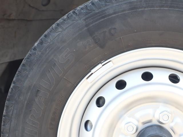 LITEACE truck 2WD