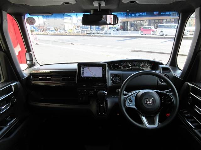 N-BOX CUSTOM