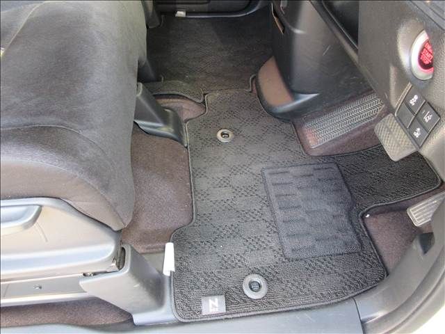 N-BOX CUSTOM
