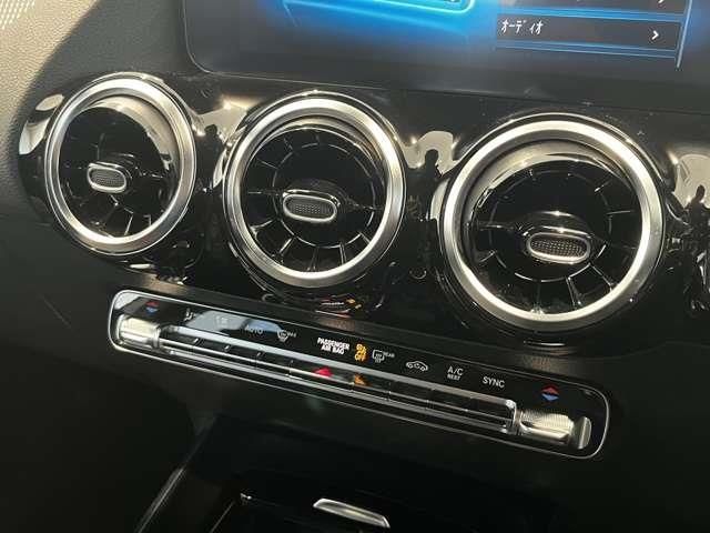 MERCEDES BENZ GLA class