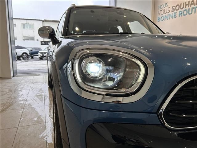 BMW MINI COOPER D CROSSOVER