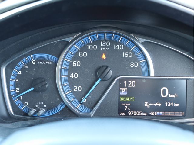 COROLLA FIELDER HYBRID