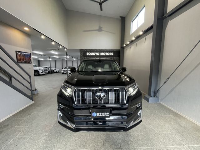 LANDCRUISER PRADO