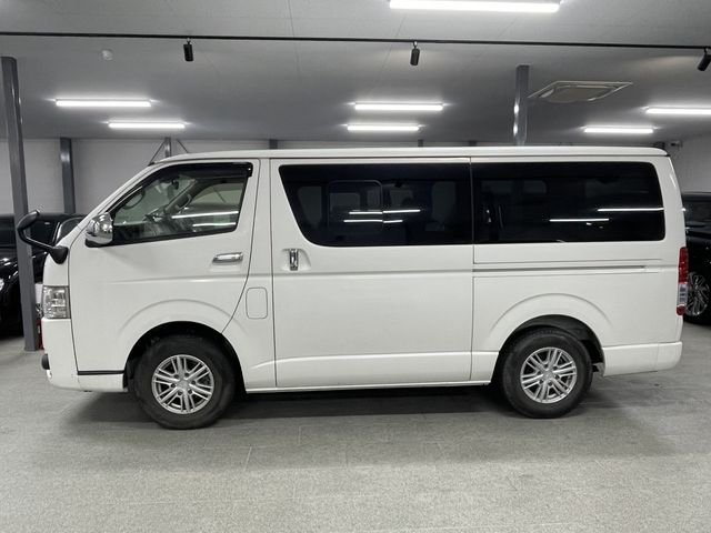 HIACE van 2WD
