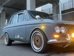 BLUEBIRD sedan