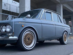 BLUEBIRD sedan