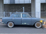 BLUEBIRD sedan