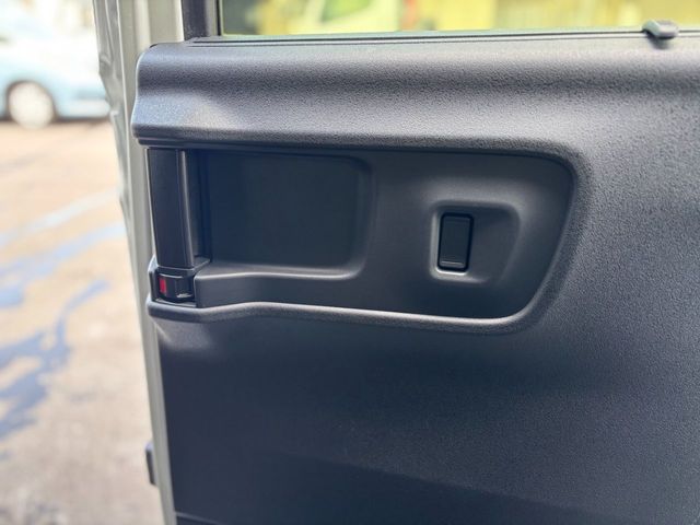 N-BOX CUSTOM