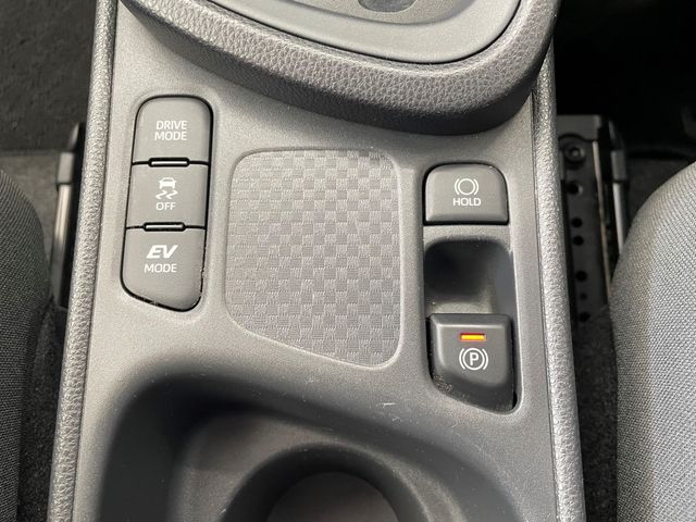 YARIS CROSS HYBRID