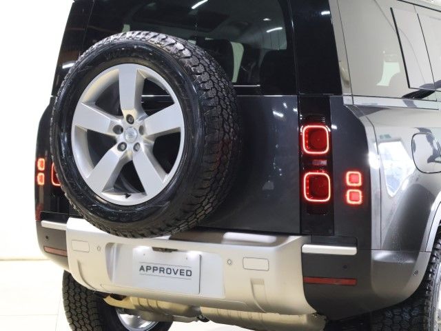ROVER DEFENDER