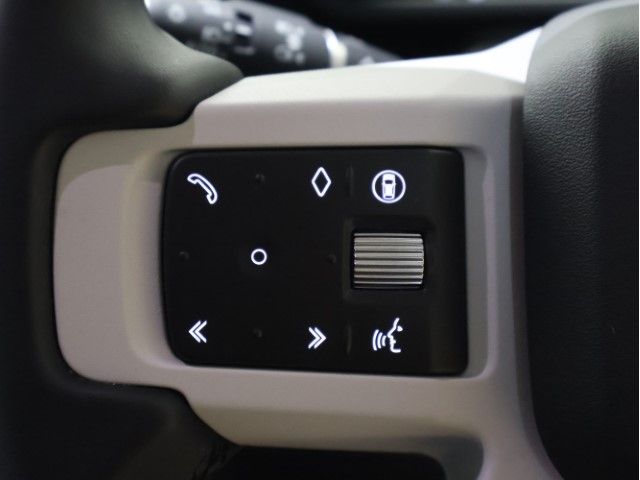 ROVER DEFENDER