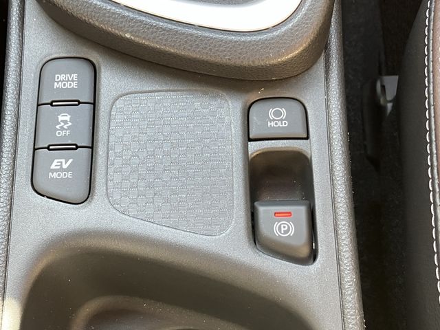 YARIS CROSS HYBRID