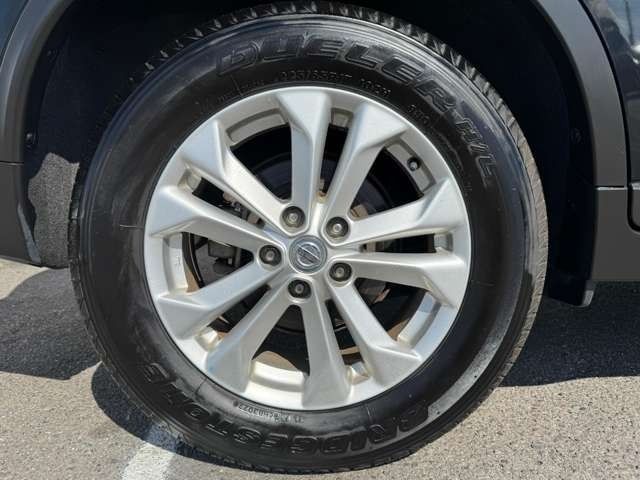 X-TRAIL 2WD