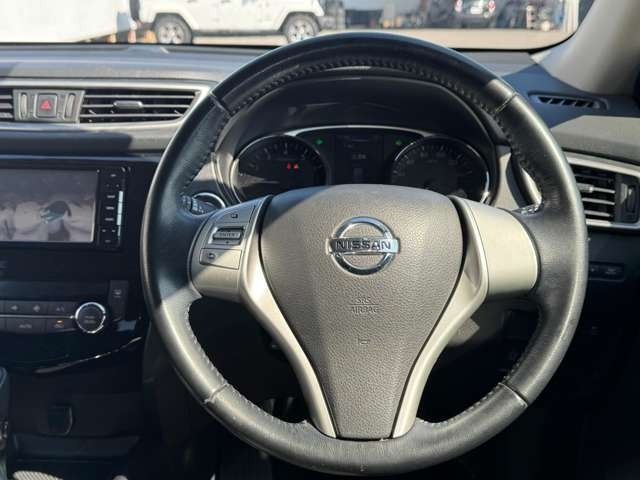 X-TRAIL 2WD