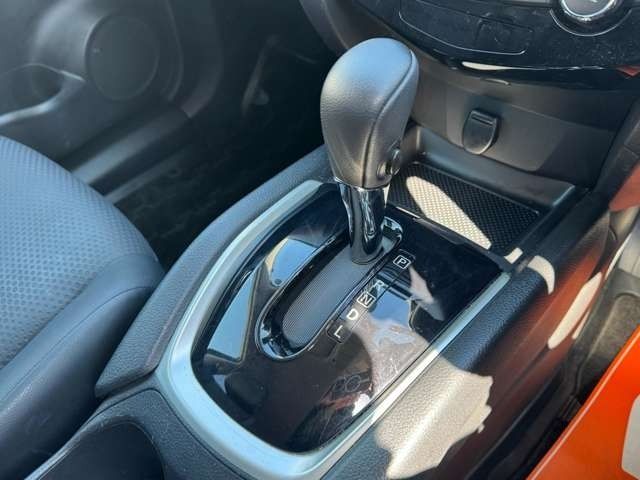 X-TRAIL 2WD