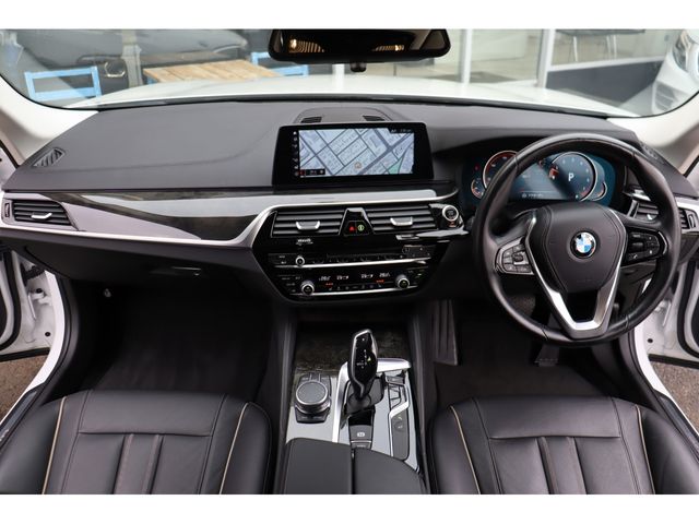 BMW 5 Series sedan