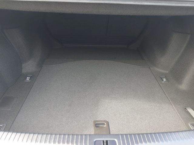 LEXUS IS300h