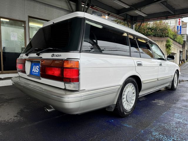 CROWN WAGON