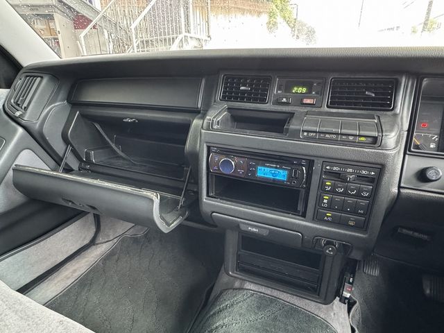 CROWN WAGON