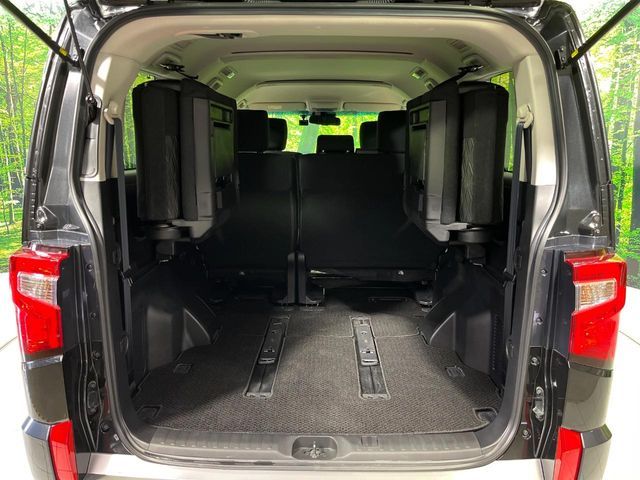 DELICA D:5 4WD
