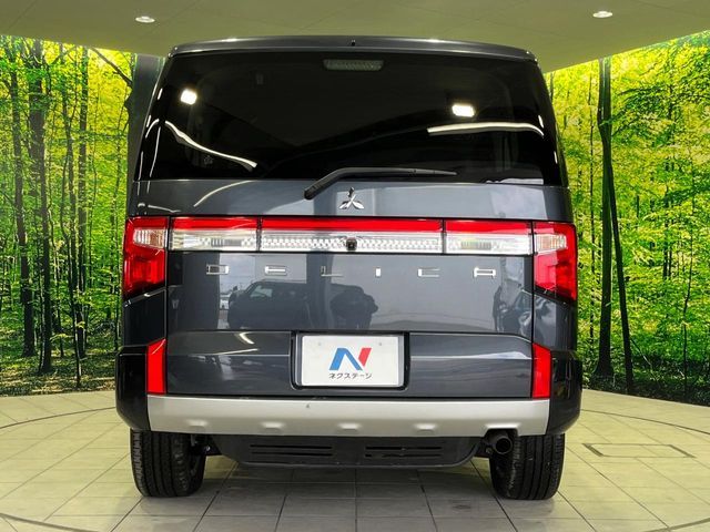 DELICA D:5 4WD