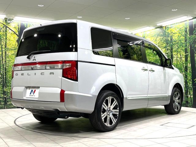 DELICA D:5 4WD