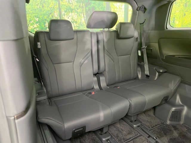 ALPHARD hybrid