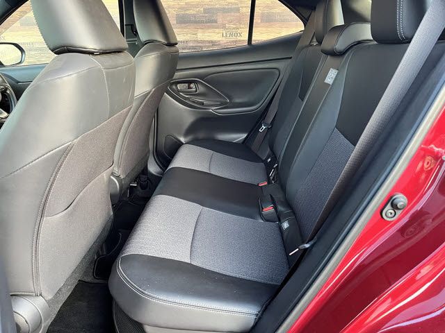 YARIS CROSS HYBRID