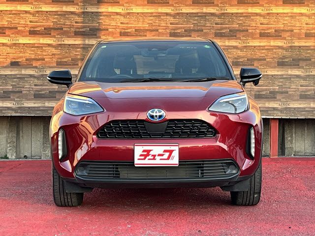 YARIS CROSS HYBRID