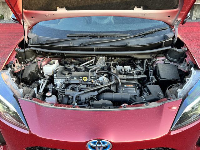 YARIS CROSS HYBRID