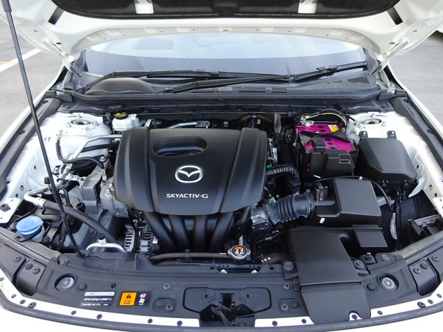 MAZDA3 SEDAN