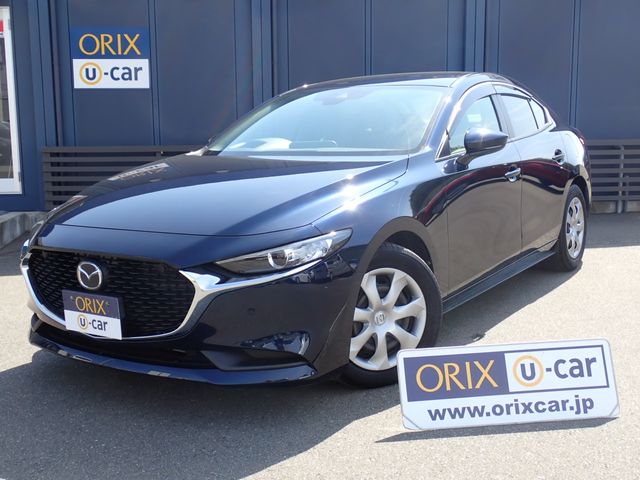 MAZDA3 SEDAN