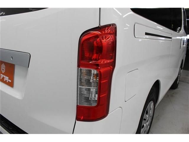 CARAVAN van 2WD