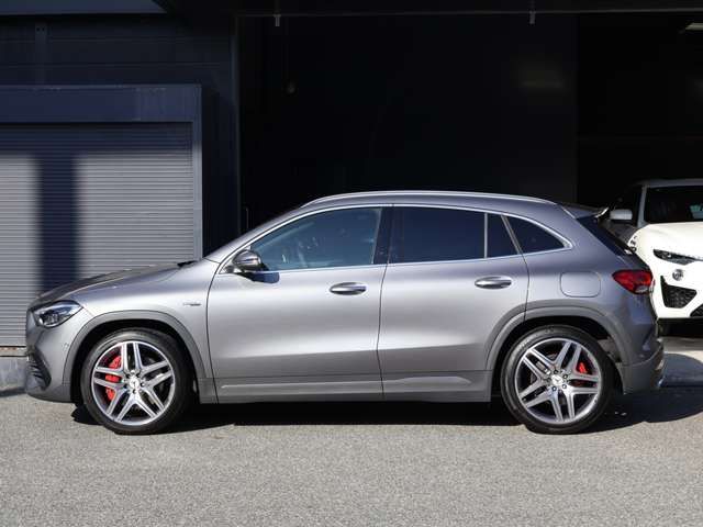 MERCEDES AMG GLA class